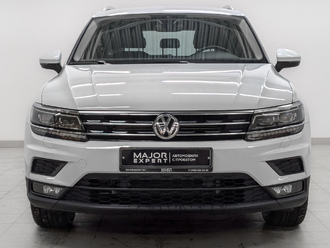 фото Volkswagen Tiguan II 2020