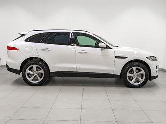 фото Jaguar F-Pace 2018