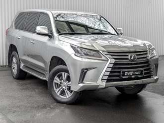 фото Lexus LX III 2020