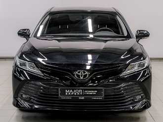 фото Toyota Camry VIII 2020