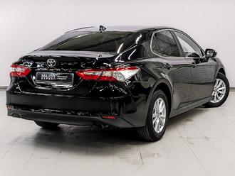 фото Toyota Camry VIII 2020