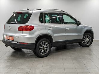 фото Volkswagen Tiguan I 2013