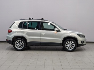 фото Volkswagen Tiguan I 2015