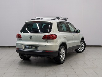 фото Volkswagen Tiguan I 2015