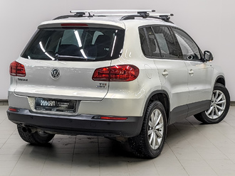 фото Volkswagen Tiguan I 2015