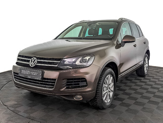 фото Volkswagen Touareg II 2014