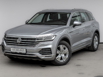 фото Volkswagen Touareg III 2020