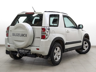 фото Suzuki Grand Vitara II 2013