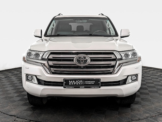 фото Toyota Land Cruiser 200 2019