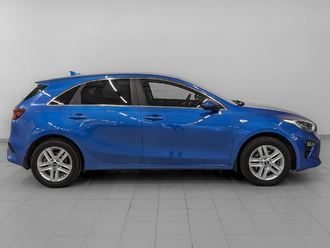 фото Kia Ceed III 2019