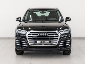 фото Audi Q5 (B9) 2020