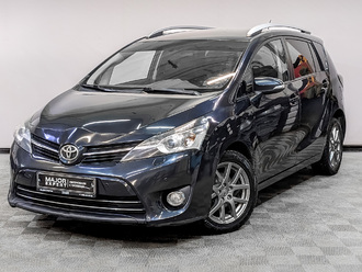 фото Toyota Verso I 2014