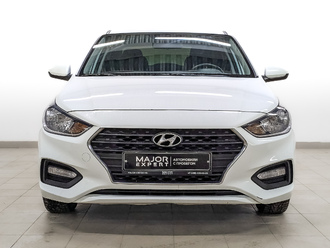 фото Hyundai Solaris II 2018