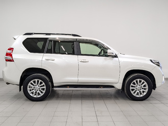 фото Toyota Land Cruiser Prado 150 2017