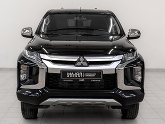 фото Mitsubishi L200 V 2019