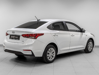 фото Hyundai Solaris II 2018