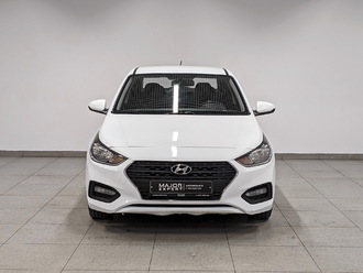 фото Hyundai Solaris II 2018