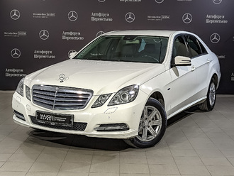 фото Mercedes-Benz E (W/S212) 2012