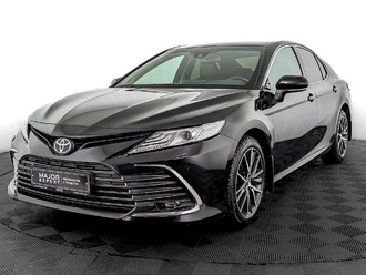 фото Toyota Camry VIII 2021