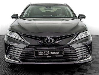 фото Toyota Camry VIII 2021