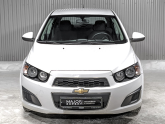 фото Chevrolet Aveo (T300) 2014