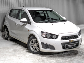 фото Chevrolet Aveo (T300) 2014