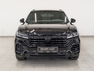 фото Volkswagen Touareg III 2019