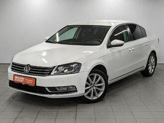 фото Volkswagen Passat B7 2012