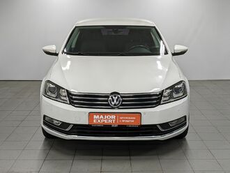 фото Volkswagen Passat B7 2012