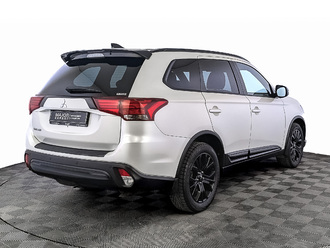 фото Mitsubishi Outlander III 2022