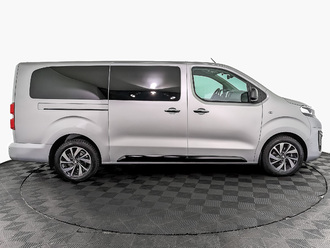 фото Peugeot Traveller 2021