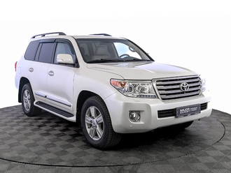 фото Toyota Land Cruiser 200 2014