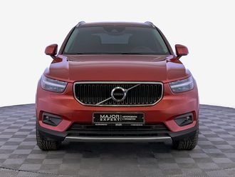 фото Volvo XC40 I 2020