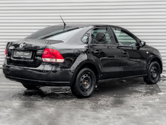 фото Volkswagen Polo Sedan 2014