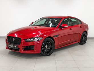 фото Jaguar XE 2017