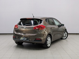 фото Kia Cee`d II 2012