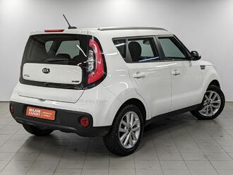 фото Kia Soul II 2018