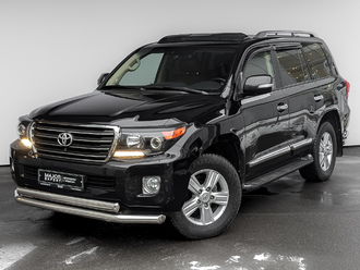 фото Toyota Land Cruiser 200 2015