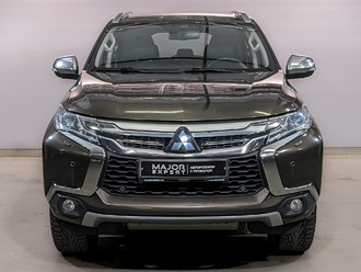 фото Mitsubishi Pajero Sport III 2017