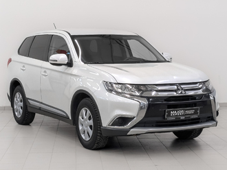 фото Mitsubishi Outlander III 2015