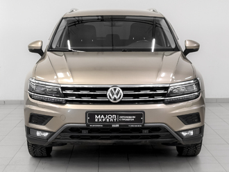 фото Volkswagen Tiguan II 2018