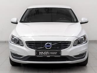 фото Volvo S60 II 2016