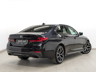 фото BMW 5 (G30/F90) 2021