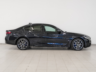 фото BMW 5 (G30/F90) 2021