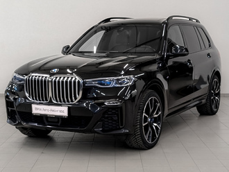 фото BMW X7 (G07) 2021