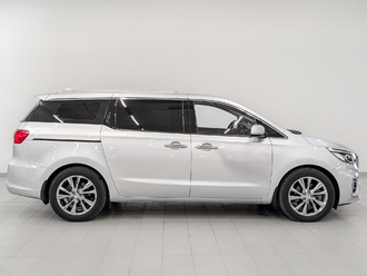 фото Kia Carnival III 2019