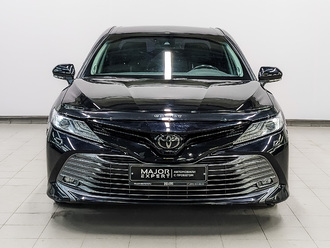 фото Toyota Camry VIII 2019