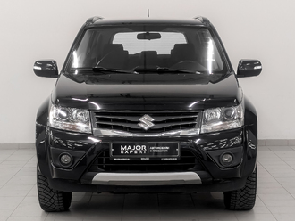 фото Suzuki Grand Vitara II 2012