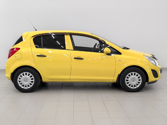 фото Opel Corsa D 2013