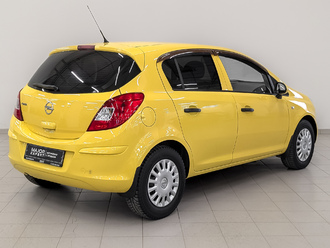 фото Opel Corsa D 2013